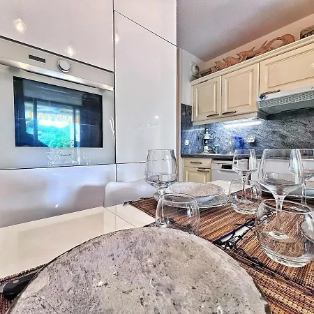 Rez De Jardin Privatif A 150m De La דירה וילפראנש-סור-מר