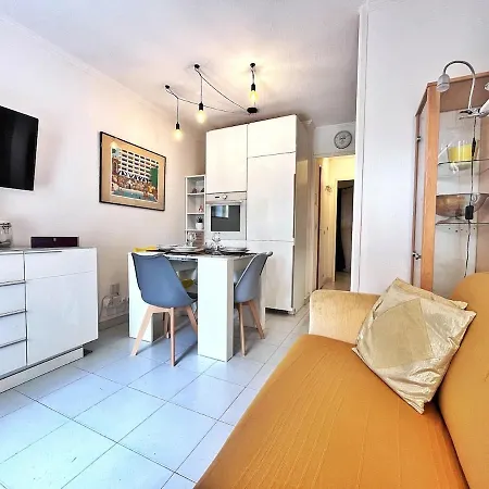 Rez De Jardin Privatif A 150m De La דירה וילפראנש-סור-מר