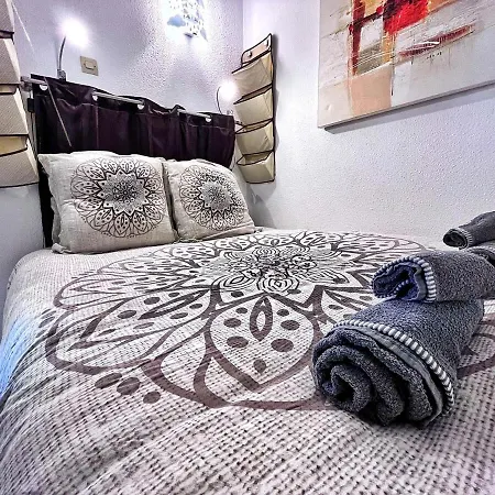 Rez De Jardin Privatif A 150m De La