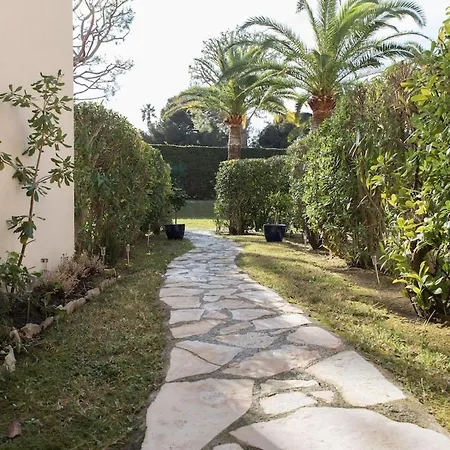 דירה Rez De Jardin Privatif A 150m De La וילפראנש-סור-מר