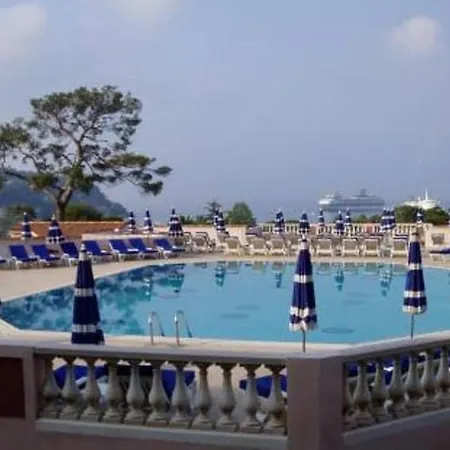 Rez De Jardin Privatif A 150m De La * וילפראנש-סור-מר